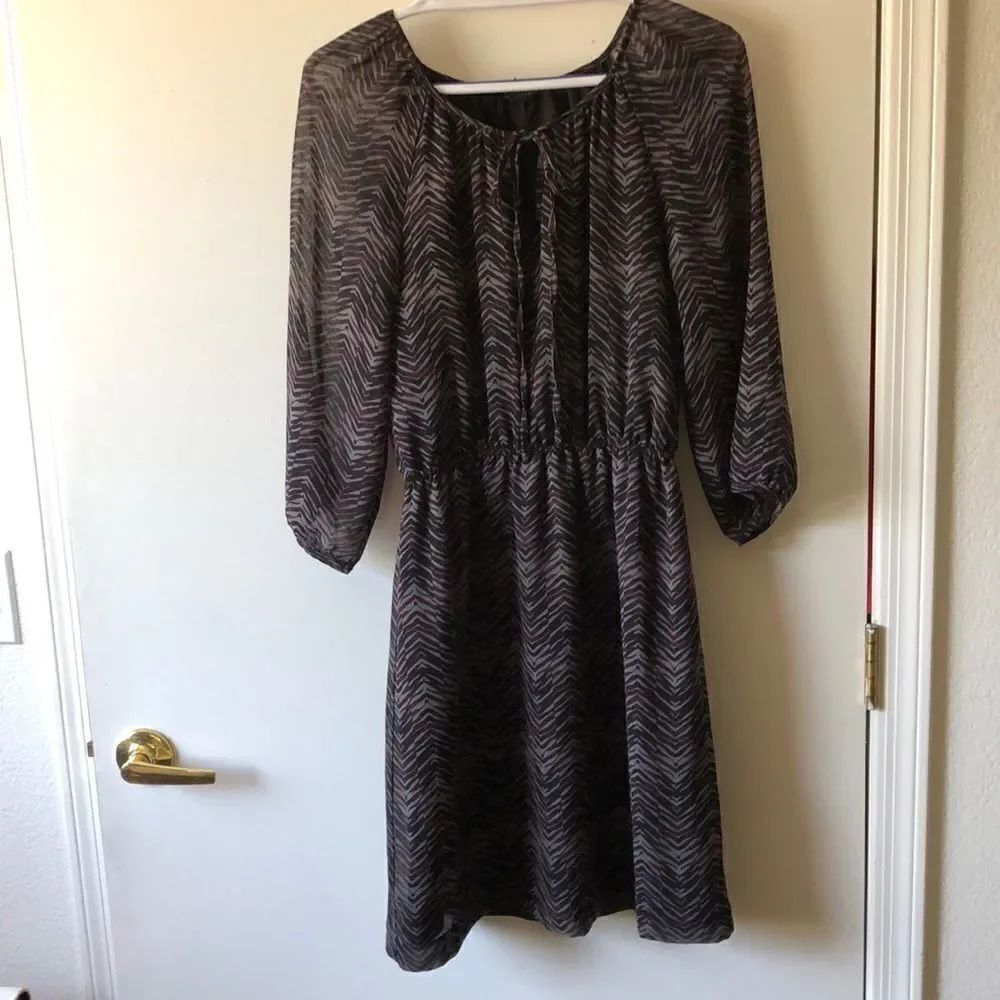 Banana Republic Dress Size 0. Gently Used